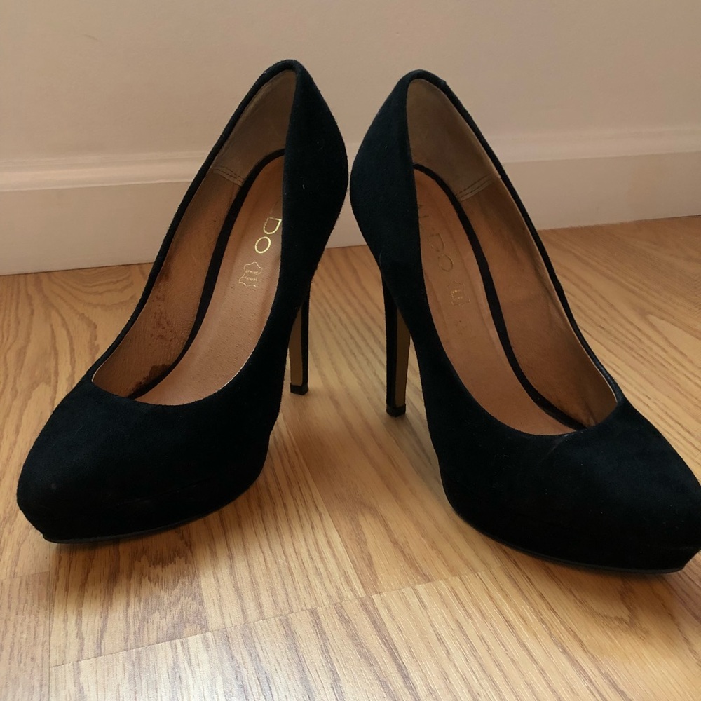 Aldo black pumps